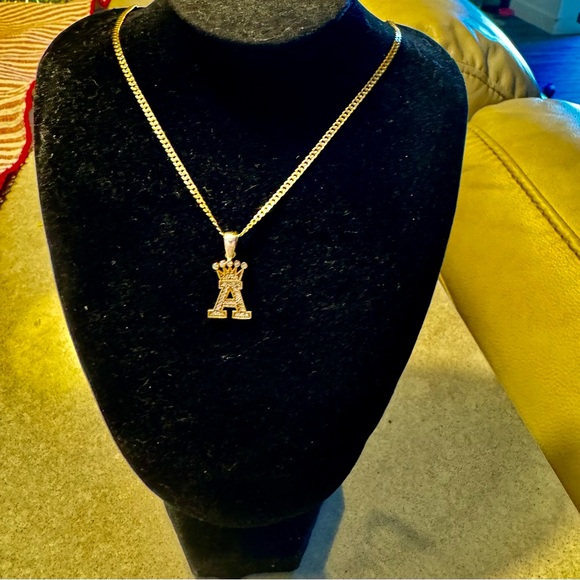 ⚜️ Gold plated Silver with rhinestones Crown necklace - Vintage Queen - Picture 6 of 14